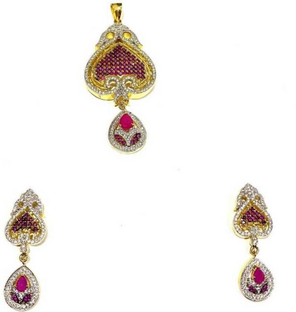 necklace and earing